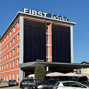 马尔彭萨一世酒店 酒店