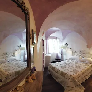 https://la-camera-dal-ponte.hotelitalianriviera.com